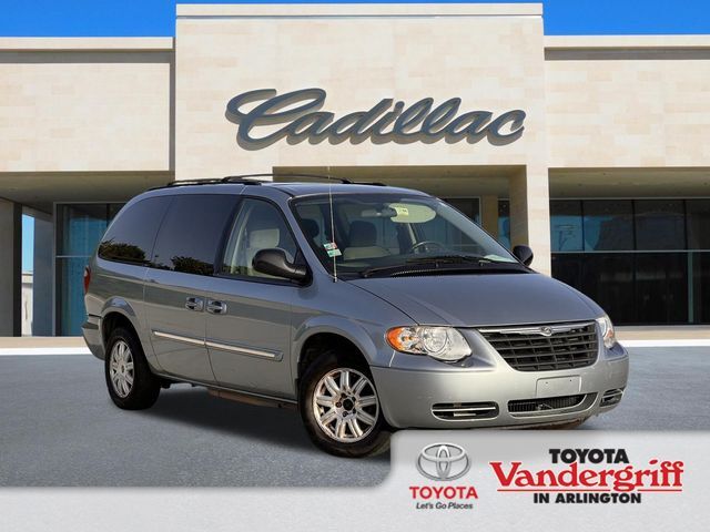 2006 CHRYSLER Town and Country