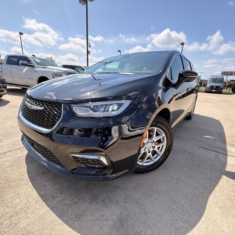2025 CHRYSLER Pacifica