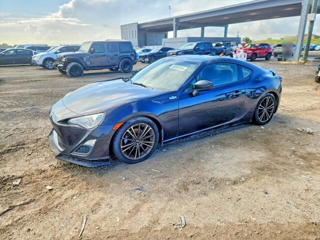 2016 TOYOTA Scion