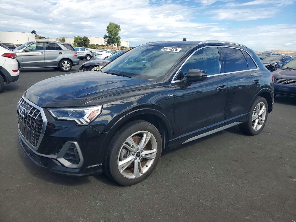 2021 AUDI Q3