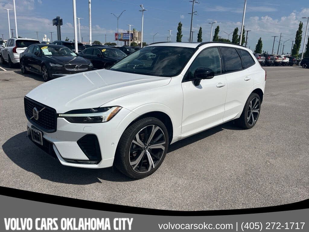 2024 VOLVO XC60