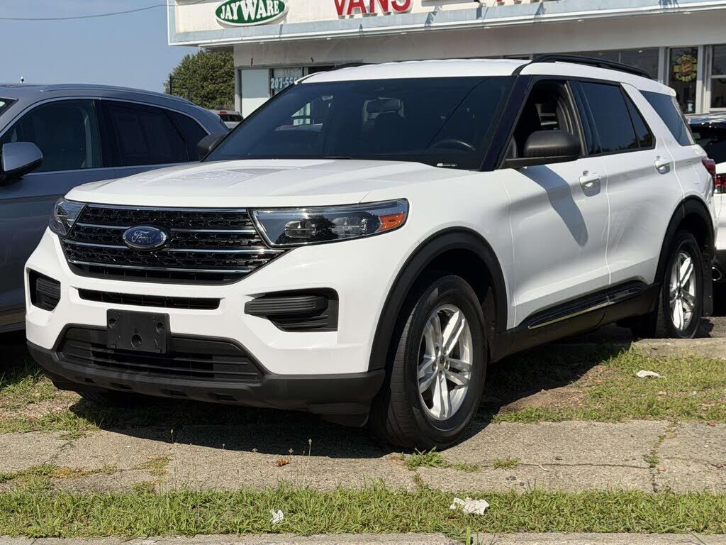 2020 FORD Explorer
