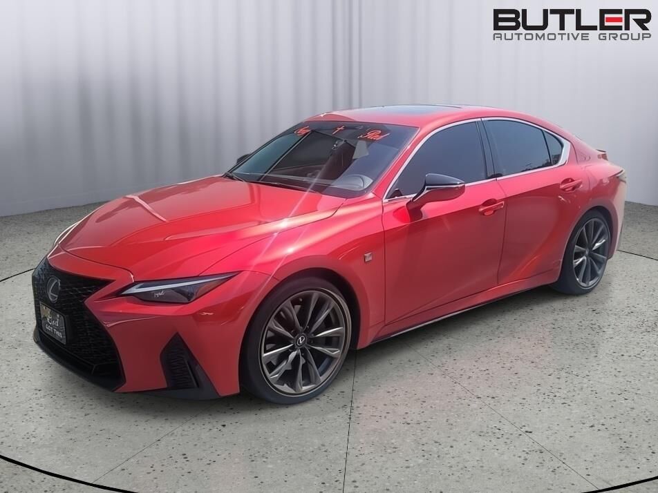 2025 LEXUS IS