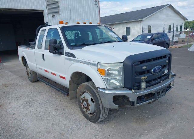 2015 FORD F-350