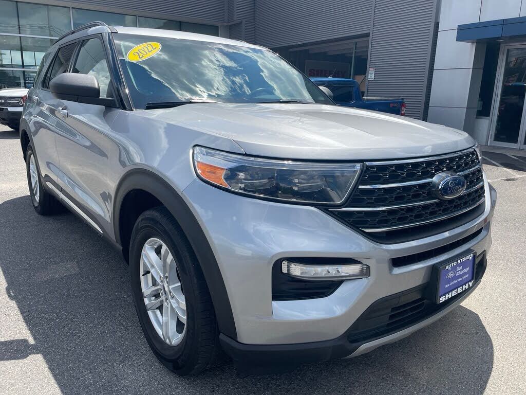 2022 FORD Explorer