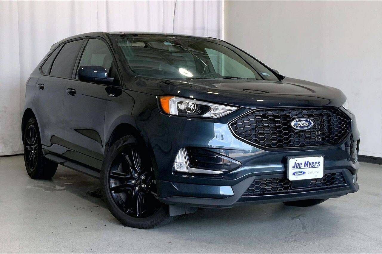 2023 FORD Edge