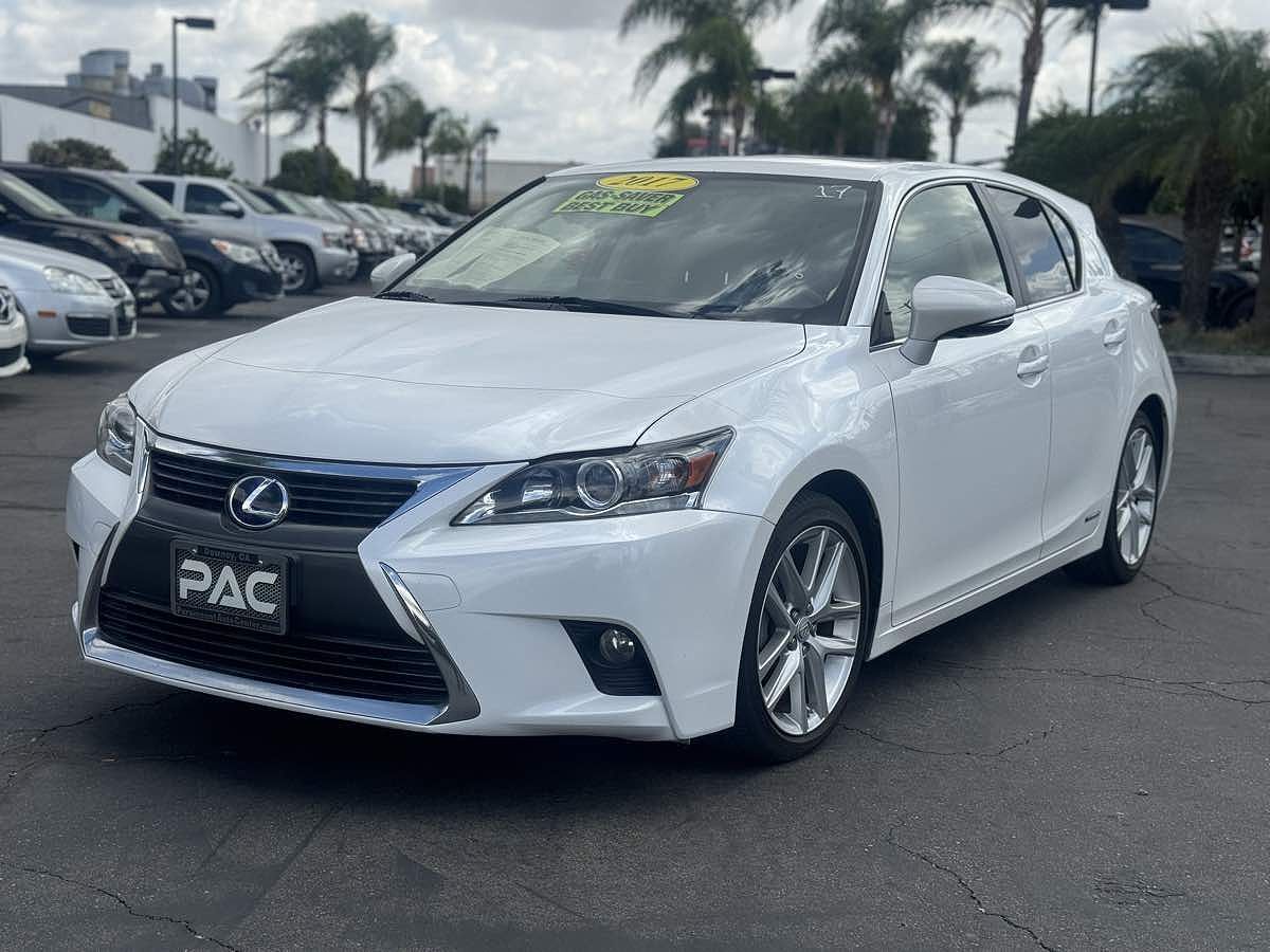 2017 LEXUS CT