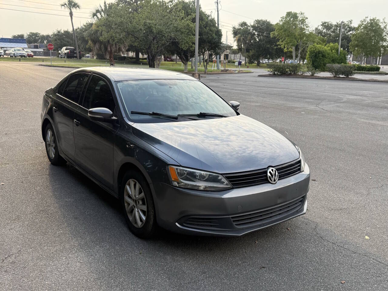 2011 VOLKSWAGEN Jetta