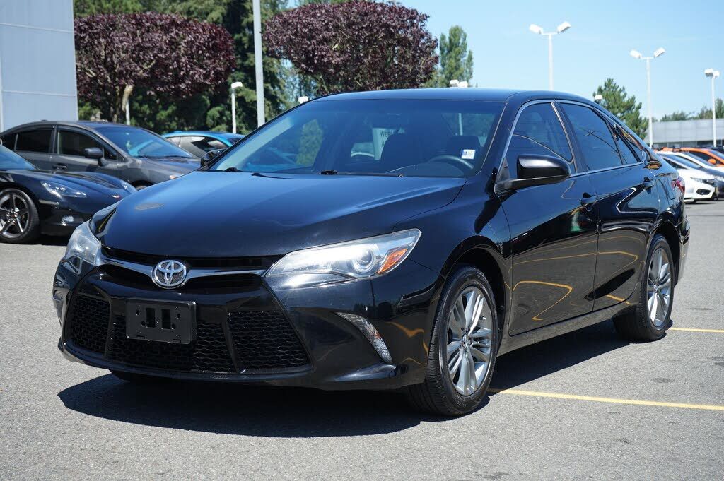 2017 TOYOTA Camry