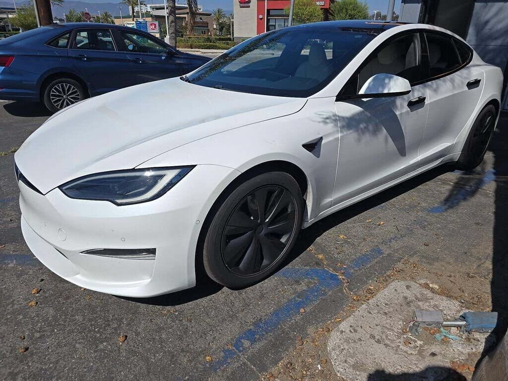 2023 TESLA Model S