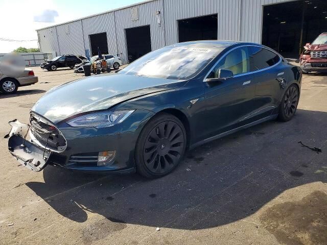 2014 TESLA Model S