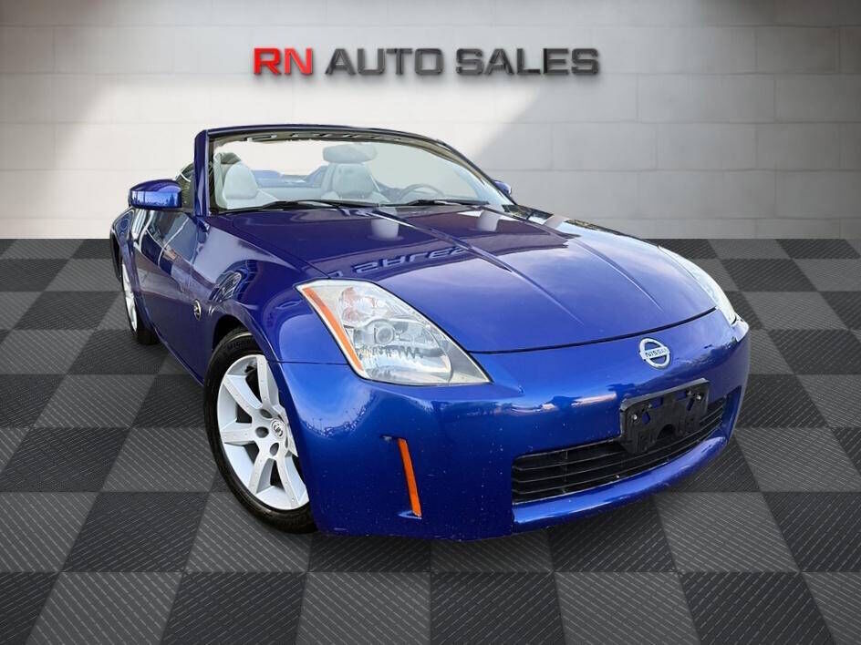 2004 NISSAN 350Z