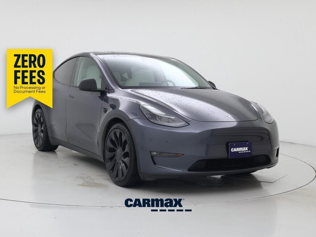 2023 TESLA Model Y
