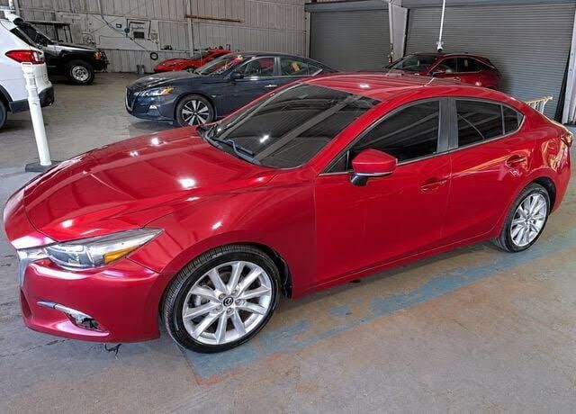 2017 MAZDA Mazda3