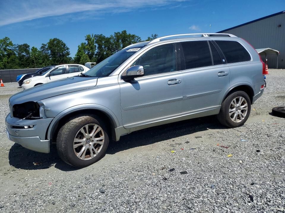 2013 VOLVO XC90