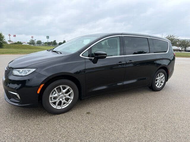 2024 CHRYSLER Pacifica