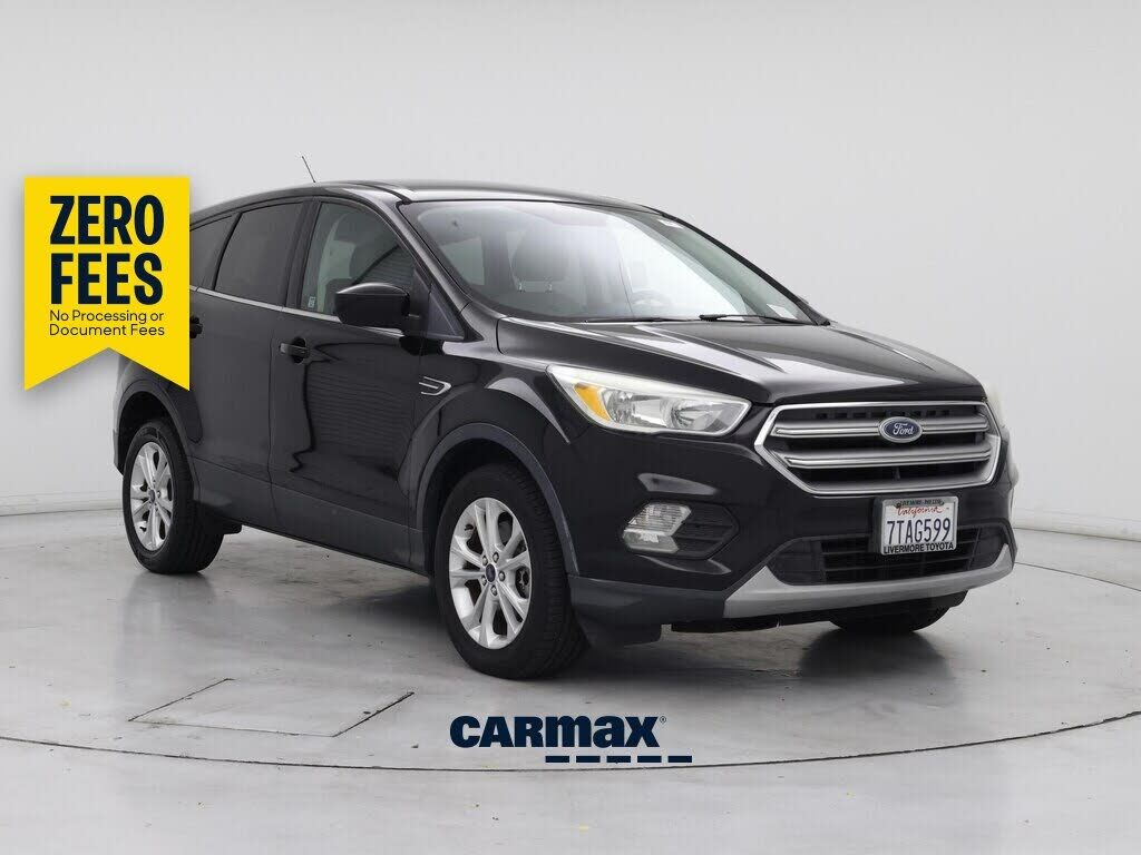 2017 FORD Escape