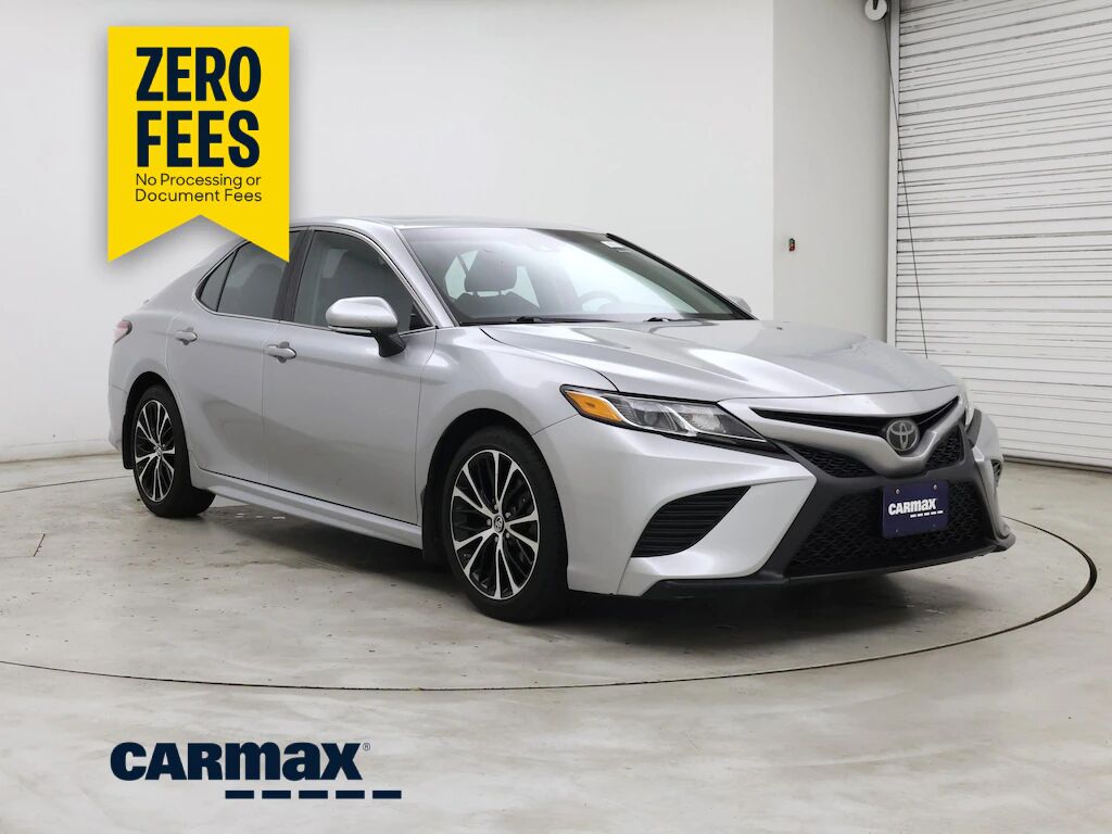 2018 TOYOTA Camry