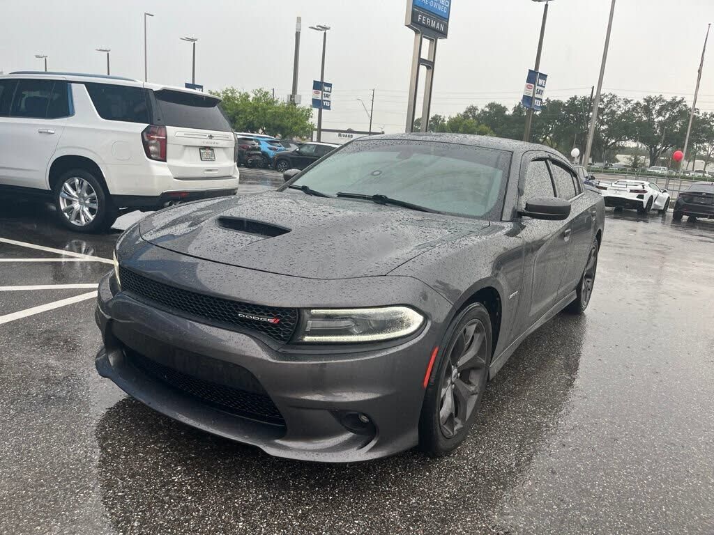 2019 DODGE Charger