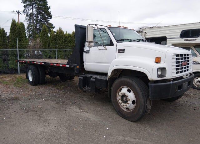 2000 GMC C7