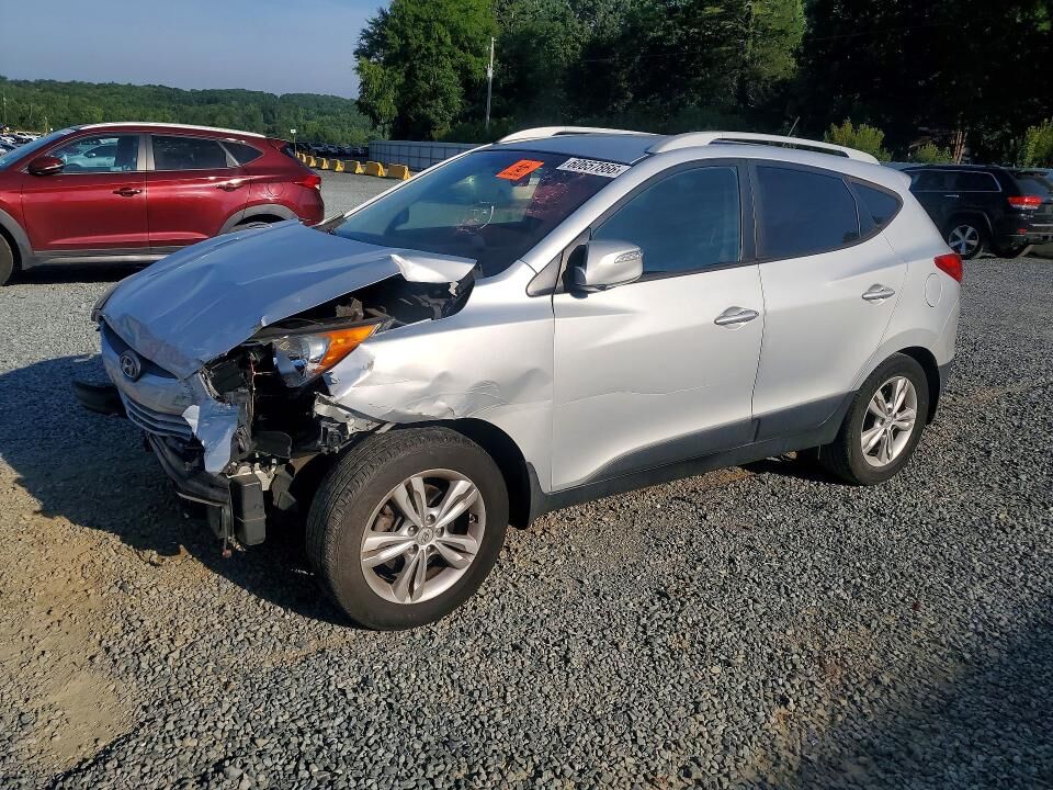 2013 HYUNDAI Tucson
