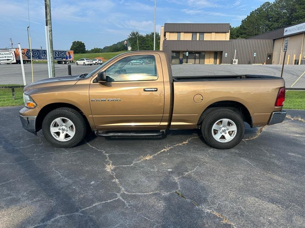 2012 DODGE Ram