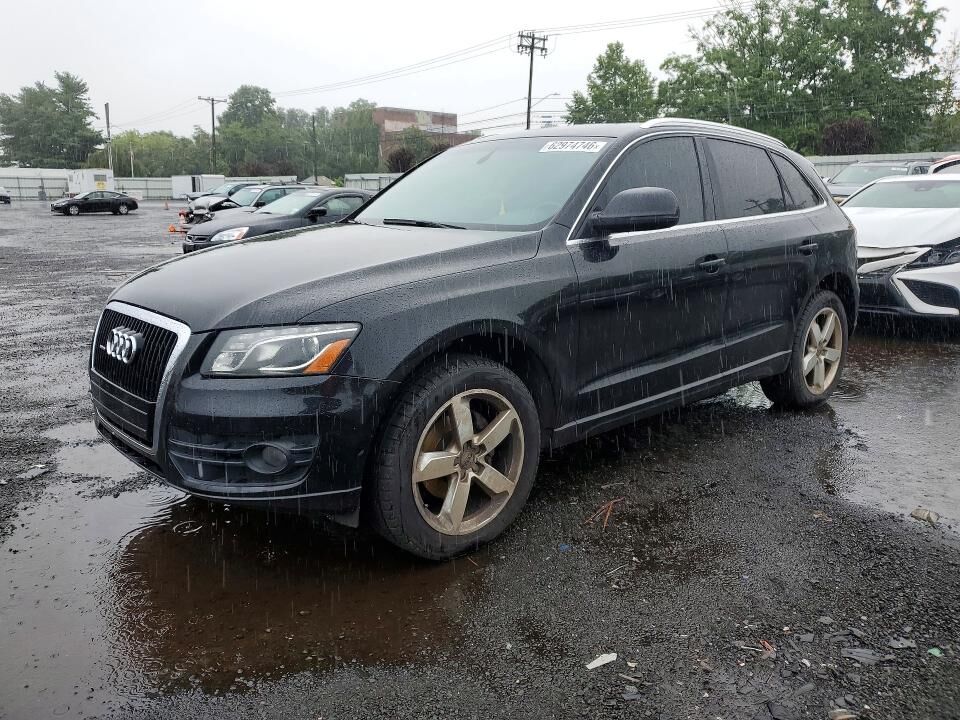 2010 AUDI Q5