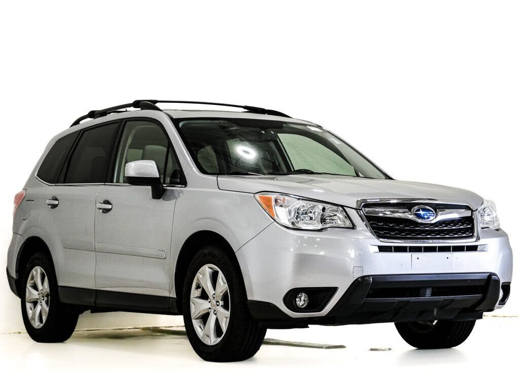 2015 SUBARU Forester
