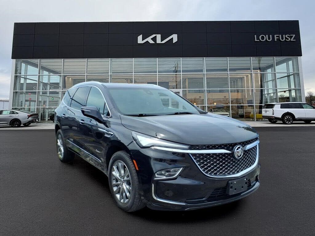 2023 BUICK Enclave