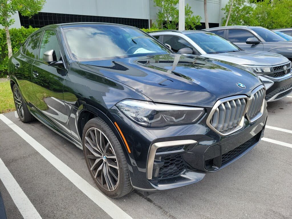 2022 BMW X6