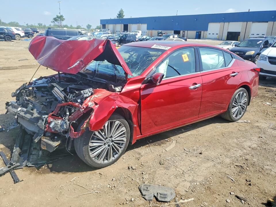 2023 NISSAN Altima