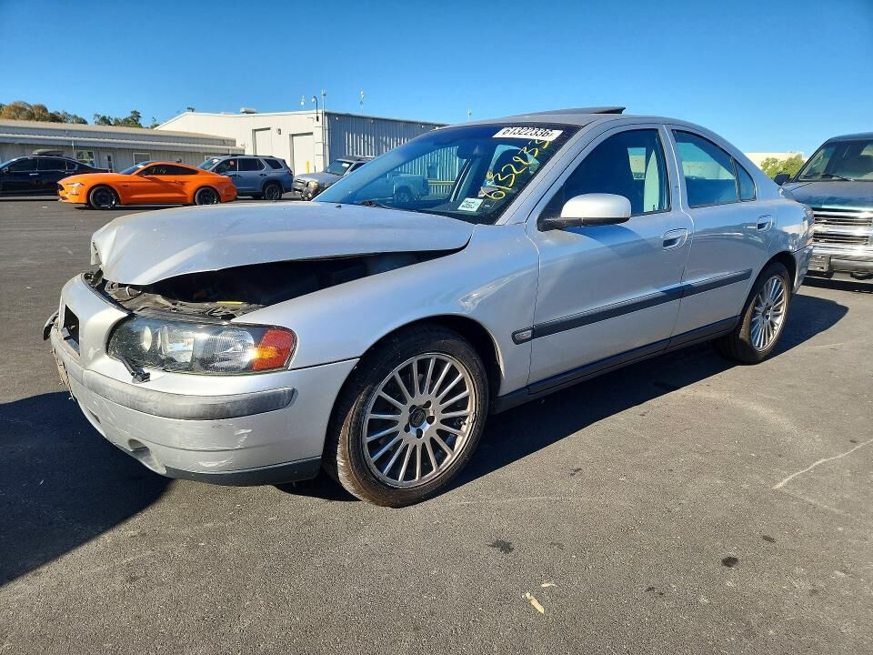 2004 VOLVO S60