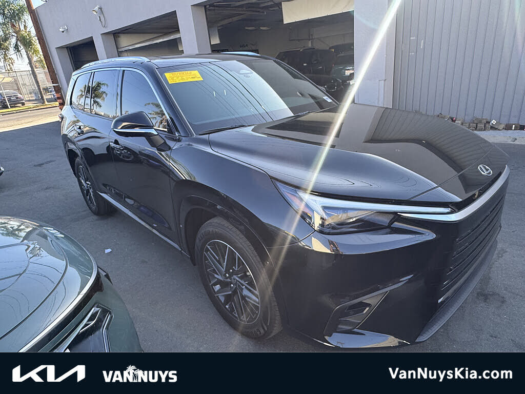 2026 LEXUS TX
