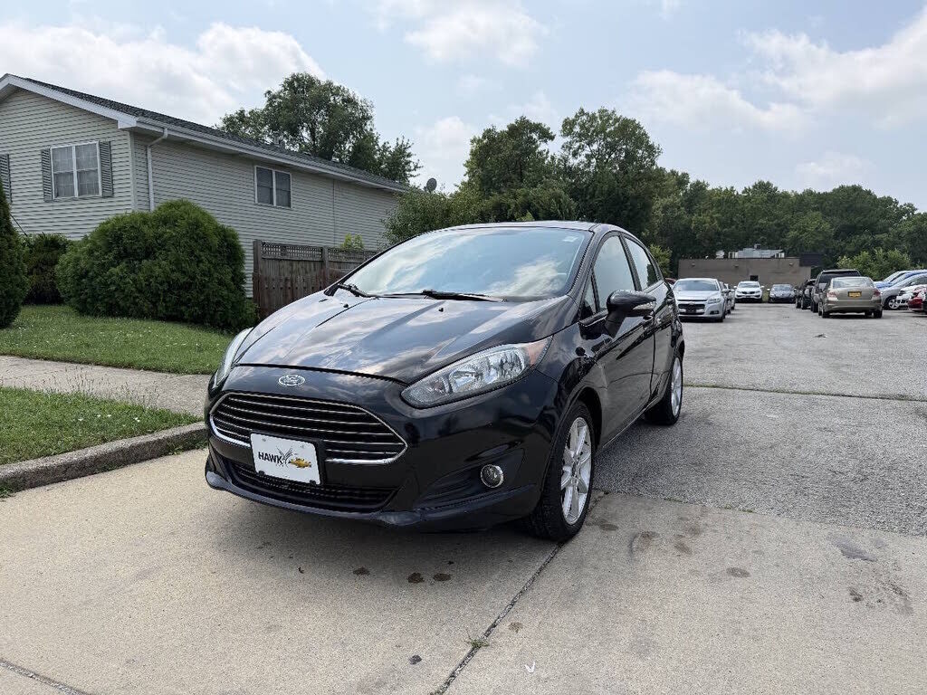 2015 FORD Fiesta