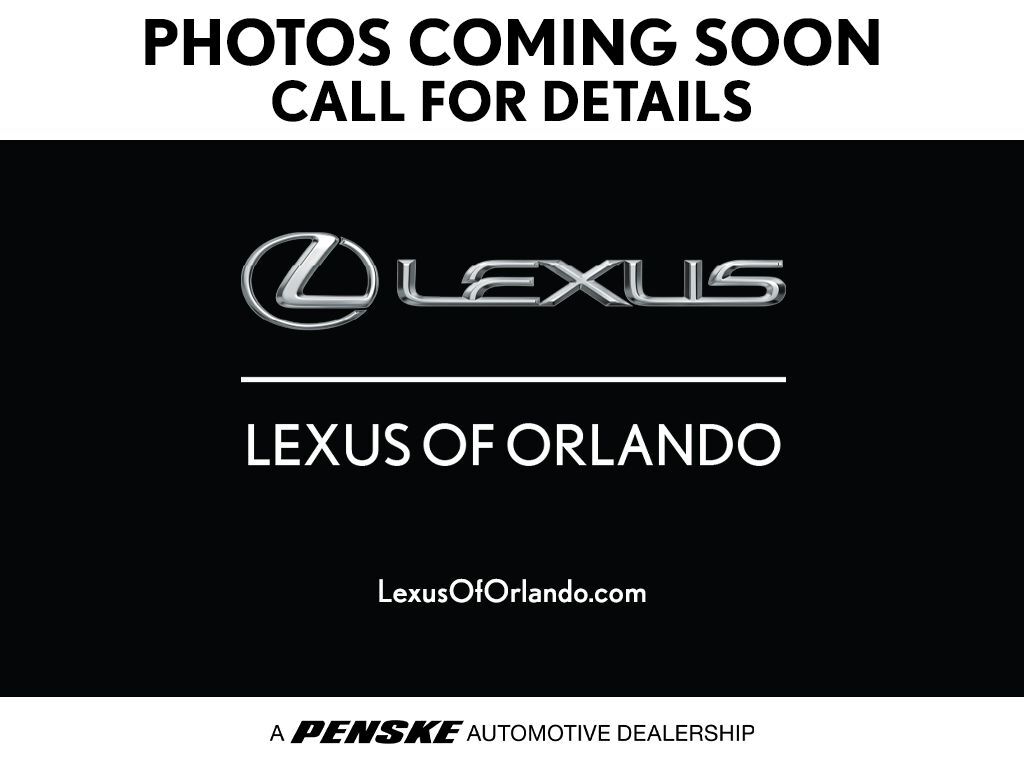 2022 LEXUS IS