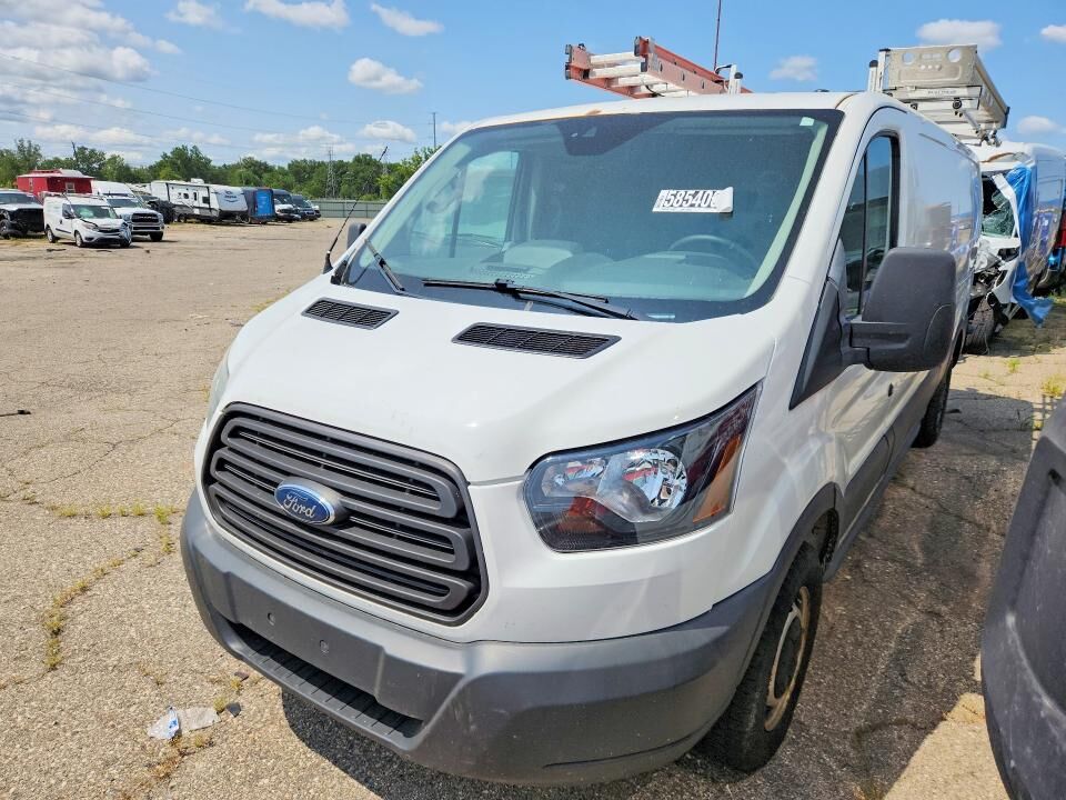 2015 FORD Transit