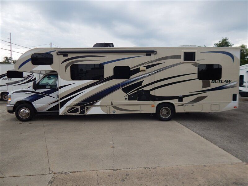 2014 FORD E-450