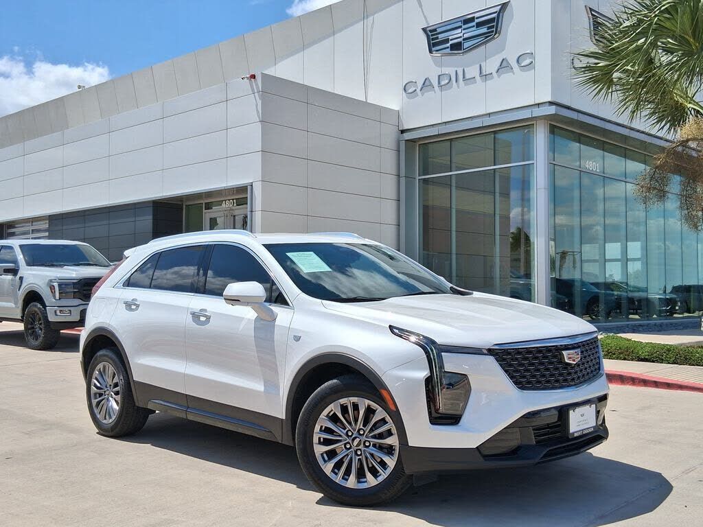 2025 CADILLAC XT4