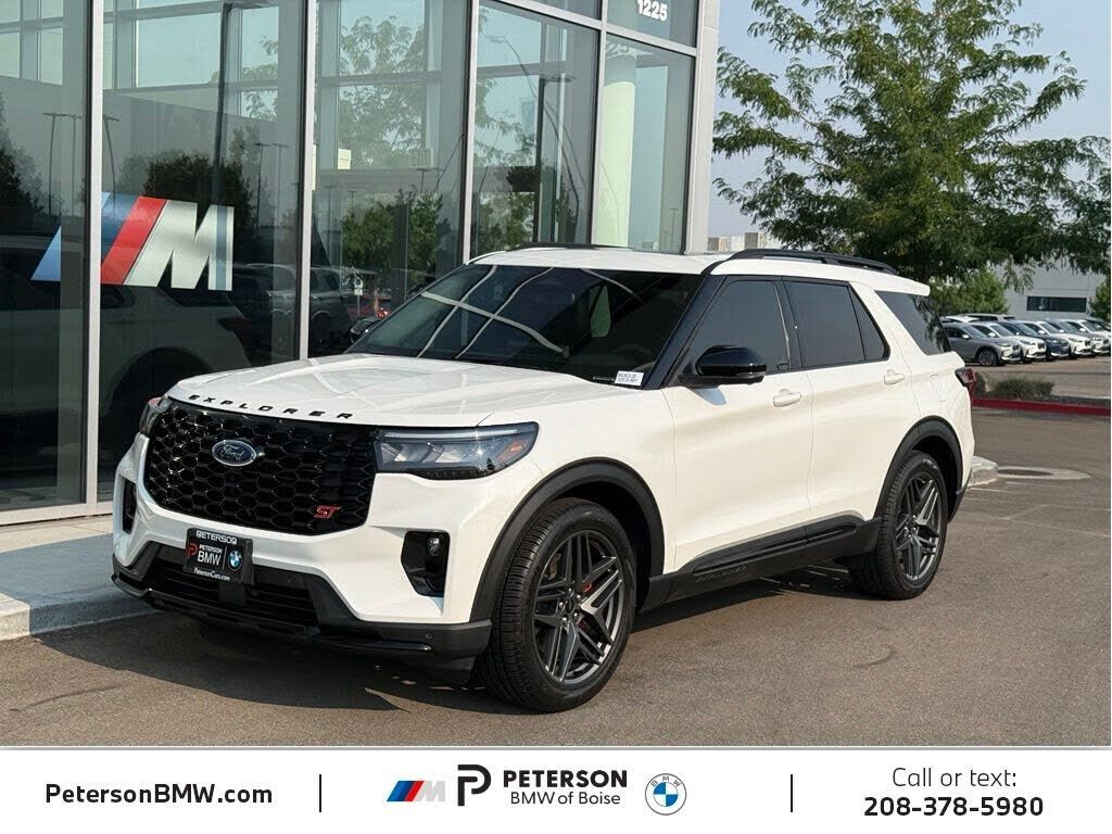 2025 FORD Explorer