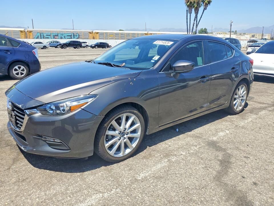 2017 MAZDA Mazda3