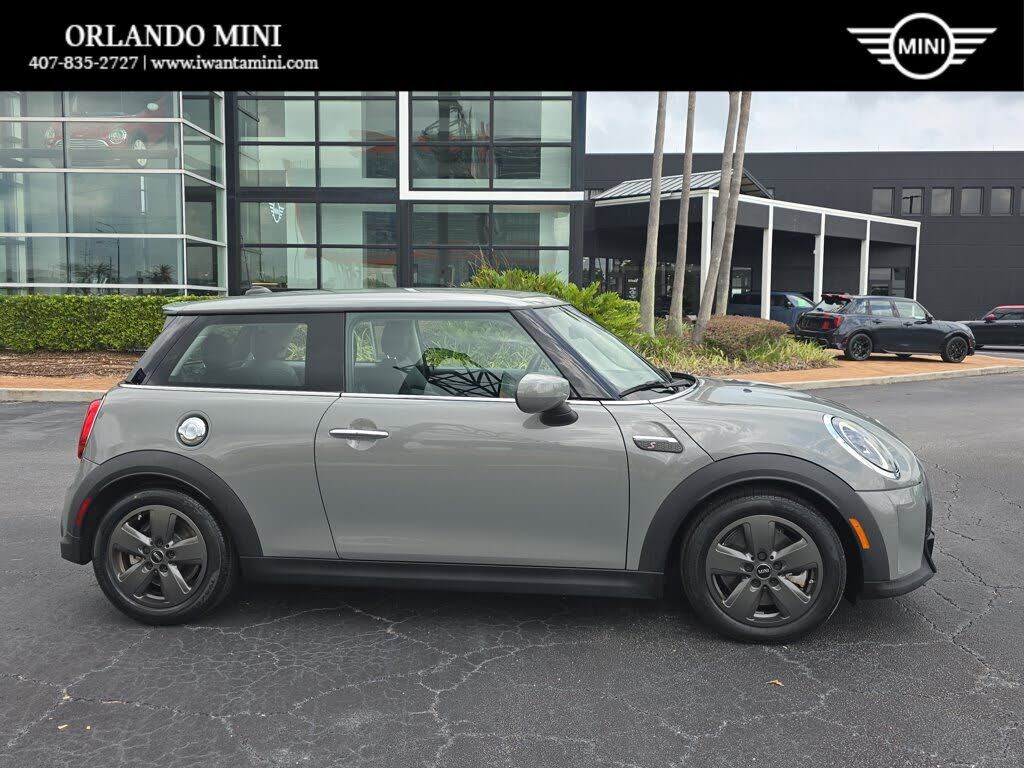 2022 MINI Hardtop