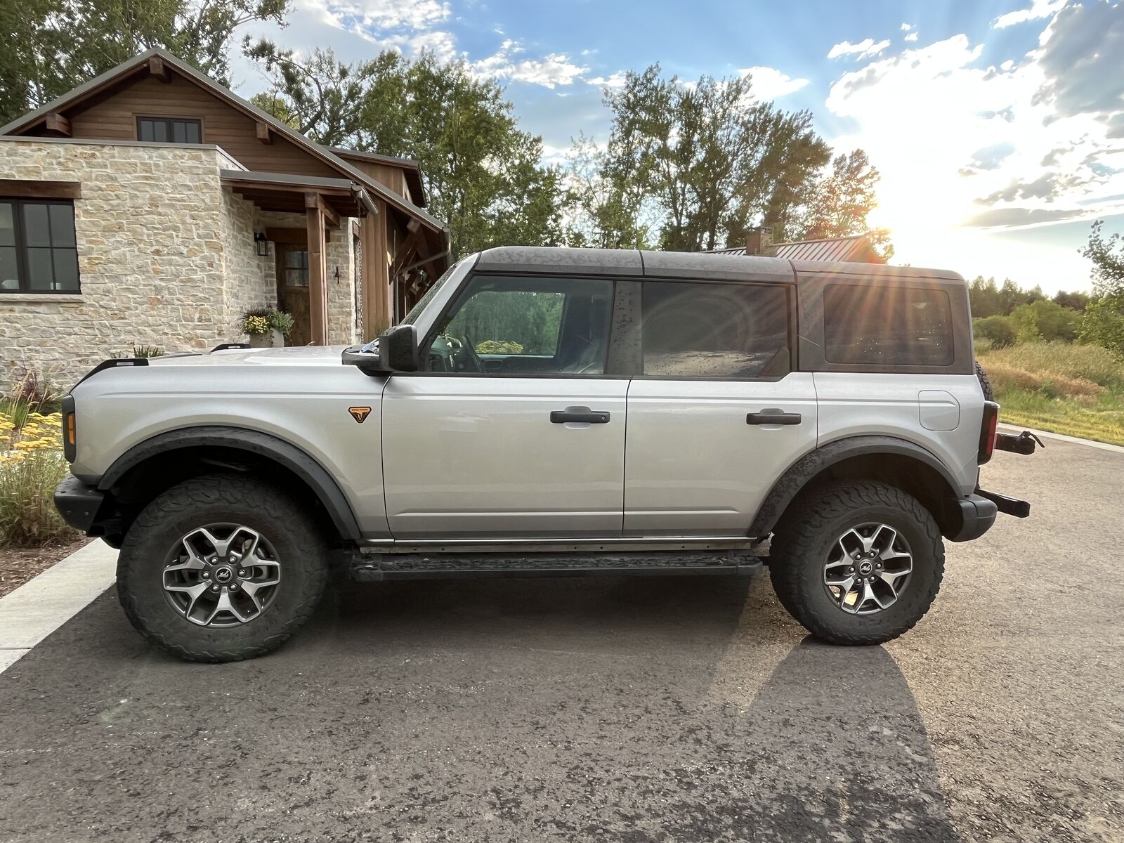 2022 FORD Bronco