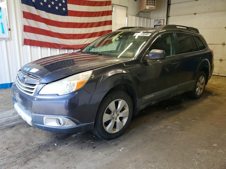2010 SUBARU Outback