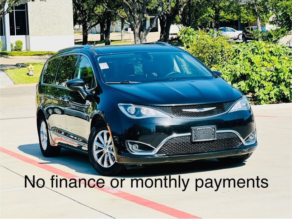 2019 CHRYSLER Pacifica