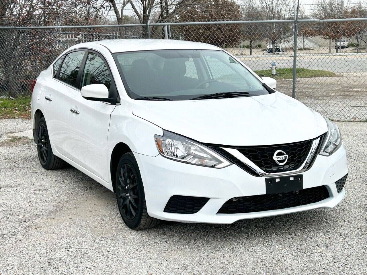 2017 NISSAN Sentra