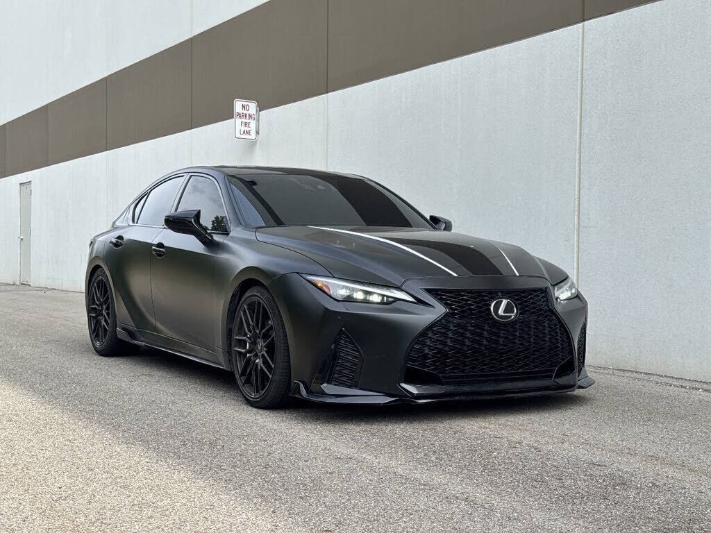 2023 LEXUS IS