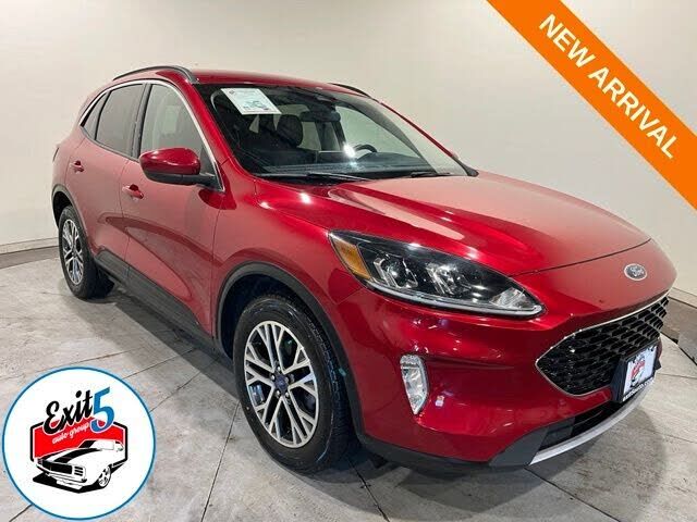 2020 FORD Escape