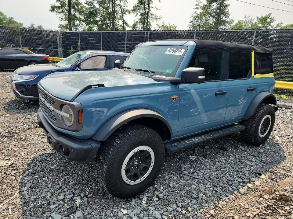 2023 FORD Bronco