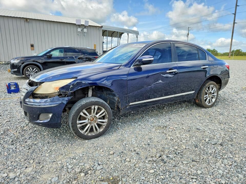 2010 HYUNDAI Genesis