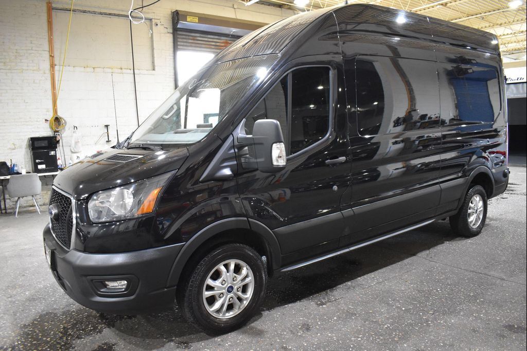 2023 FORD Transit
